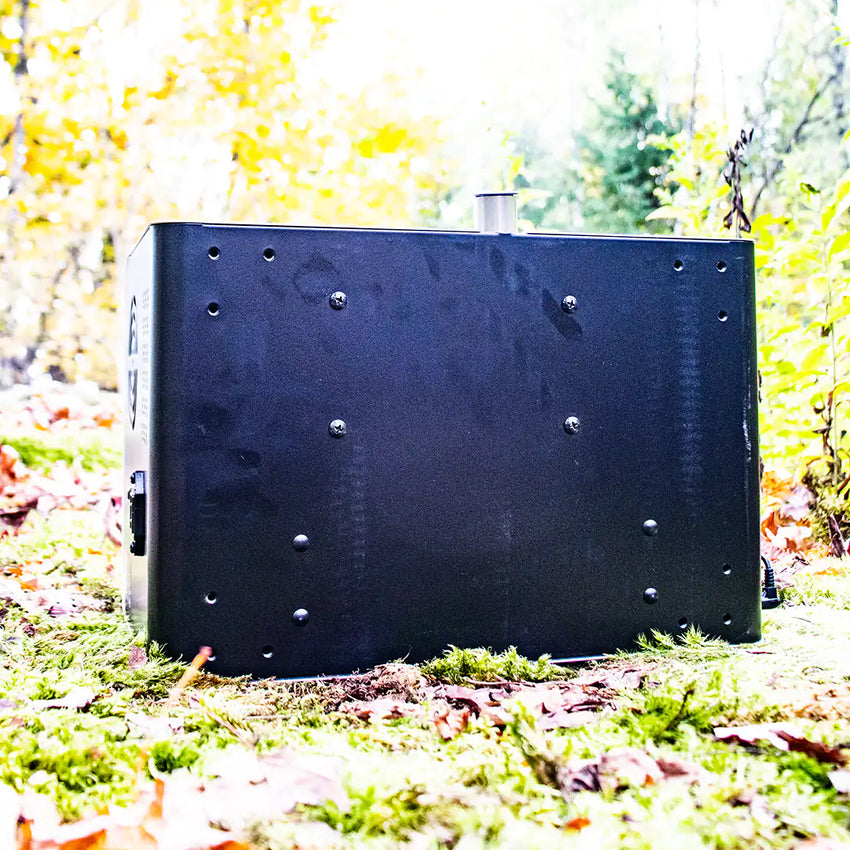 Vista da sotto, nessun rischio di ostruzioni nessuna apertura, uscita laterale del tubo di scarico 