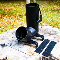 Vista larga con accessori del rocket stove
