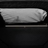 Vista della finestra e della LED nella Tenda da tetto auto 4 stagioni